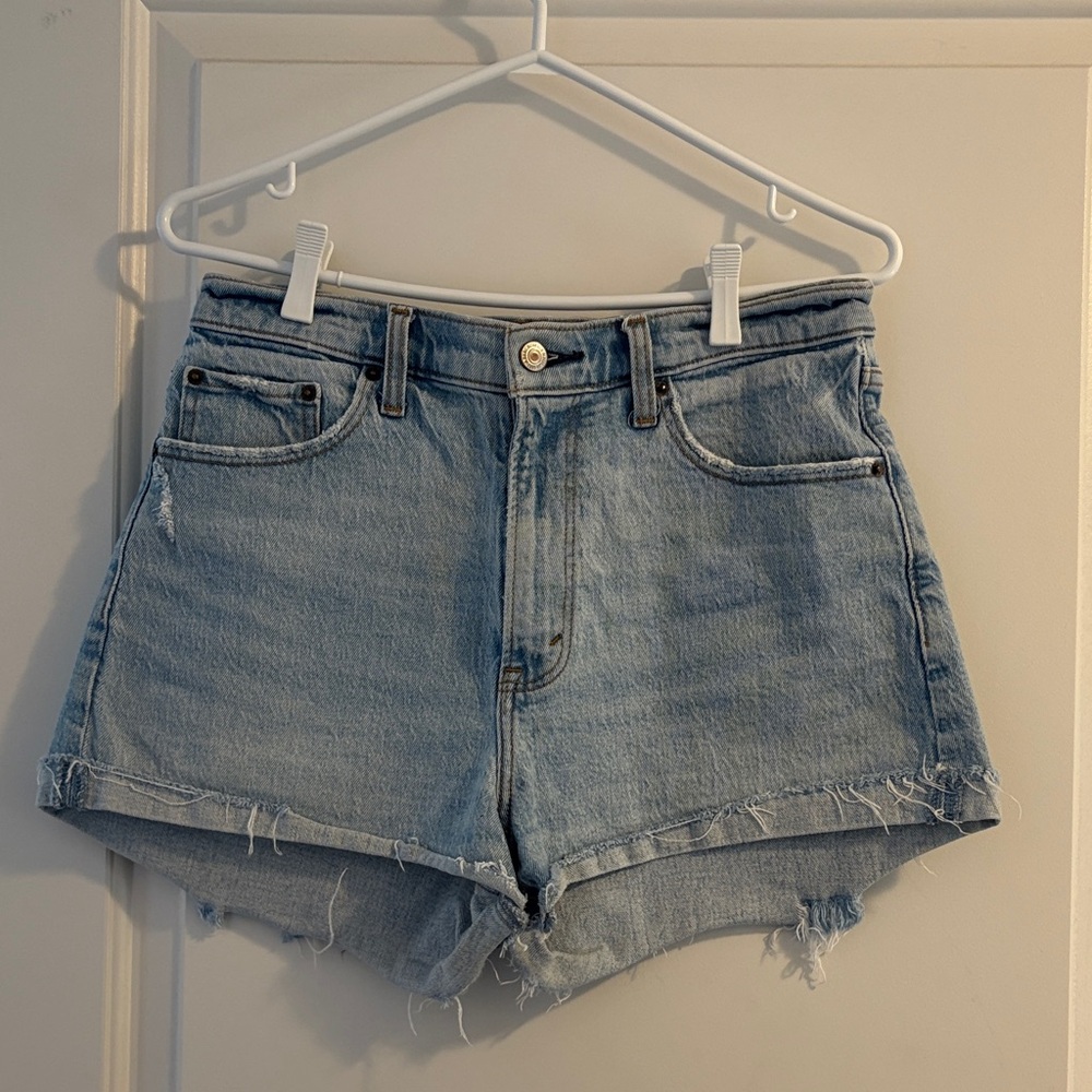 Abercrombie Light Blue Denim Women Shorts, Sz 29
